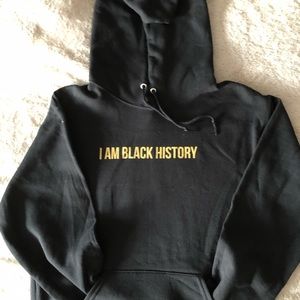 Black Sweatshirt